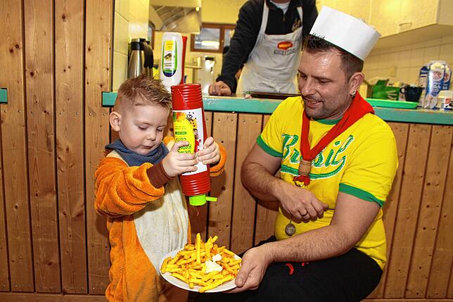 Bild 7: Süß! Die niedlichsten Kindernarren der Fasnacht 2024