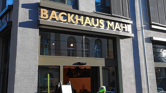(Archivbild von Dezember 2023) Das Backhaus Mahl im Frieda-Sigrist-Weg 17 grenzt direkt an die Schottenstraße. Zahlreiche Konstanzer ...