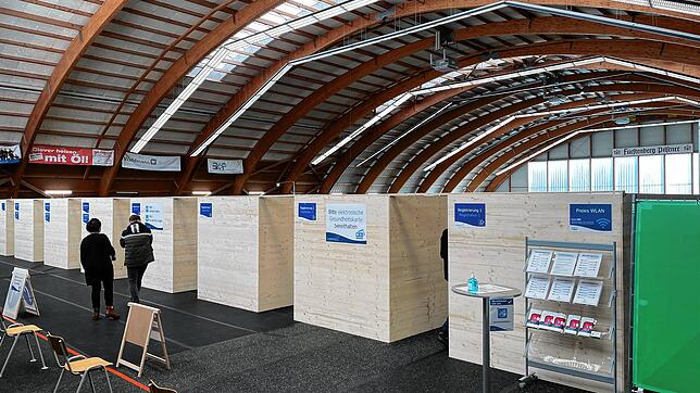 1500 Impfungen gegen Corona wurden über Ostern im Schwenninger Kreisimpfzentrum durchgeführt &ndash; alle mit der Biontech-Vakzine.