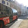 Die Einfahrt von der Markgrafenstraße in die Petershauser Straße und umgekehrt hat Busfahrer der Linie 6 vor gefährliche Situationen ...