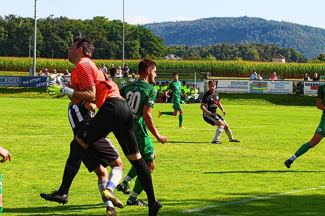 Bild 20: SV Rheintal feiert gegen den SV Stühlingen seinen ersten Saisonsieg &ndash; und wir haben Bilder!