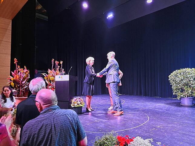 Bild 5: Martin Gruner gewinnt OB-Wahl – In der Stadthalle wird gefeiert