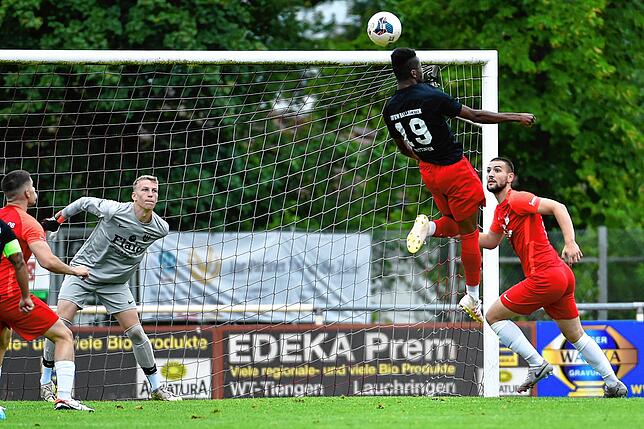 Bild 8: FC Tiengen 08 deklassiert den SV RW Ballrechten-Dottingen mit 5:0 – und wir haben Bilder!
