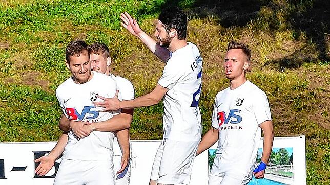 Grund zur Freude: In der &bdquo;ewigen Tabelle der Bezirksliga Hochrhein&ldquo; steht der FC Erzingen mit Abstand vorn in der Rangliste ...