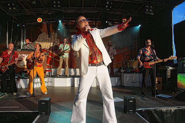 Bild 15: Schlagerparty mit Papi&lsquo;s Pumpels im Überlinger Uferpark