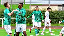 Bild : FC Zell feiert 7:0-Kantersieg gegen SV Jestetten – und wir haben Fotos!