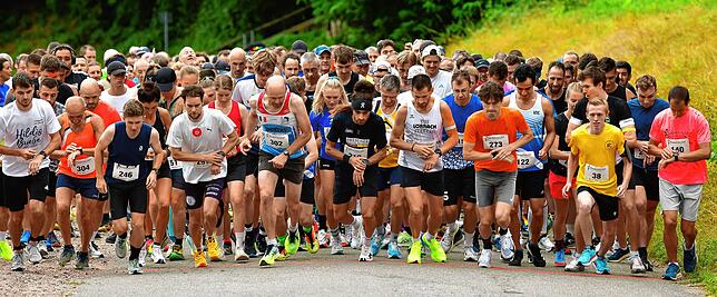 Bild 4: Emmely Kaiser und Omar Tareq gewinnen den 33. Wehratallauf – und wir haben Bilder!