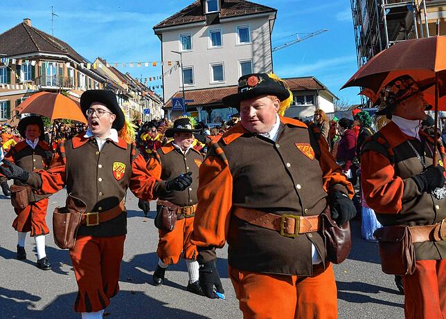 Bild 13: Narrensprung 2025 in Markdorf begeistert die Zuschauer