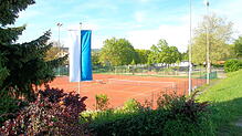 Hier sollen im Sommer die Bälle fliegen: Der Tennisclub Erzingen organisiert für seine Tennisjugend ein mehrtägiges Tenniscamp. Bild: privat