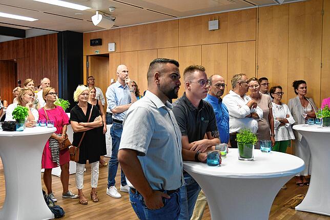 Viele Gäste sind der Einladung des Standortmarketingvereins Singen aktiv ins Nestlé-Forschungslabor gefolgt.
