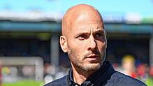 Fußball-Bundesligist VfL Wolfsburg hat einen neuen Trainer verpflichtet. Der Niederländer Paul Simonis von Go Ahead Eagles Deventer ...
