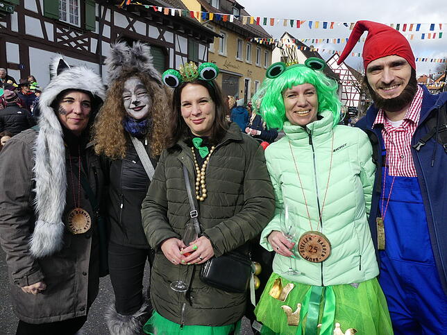 Bild 14: Fasnacht in Bermatingen: 100. Narrenbaum und 55 Jahre Zimmergilde – Die besten Bilder!