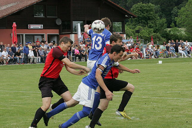 Bild 33: Dramatisches 2:1 gegen SV Berau: FC Hochrhein ist Meister &ndash; wir haben die Bilder!