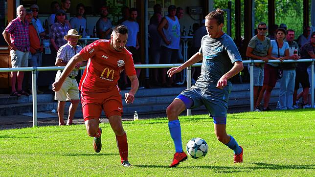Bild 14: FC Wallbach feiert 1:0-Auftaktsieg gegen den SV Jestetten &ndash; und wir haben Bilder!