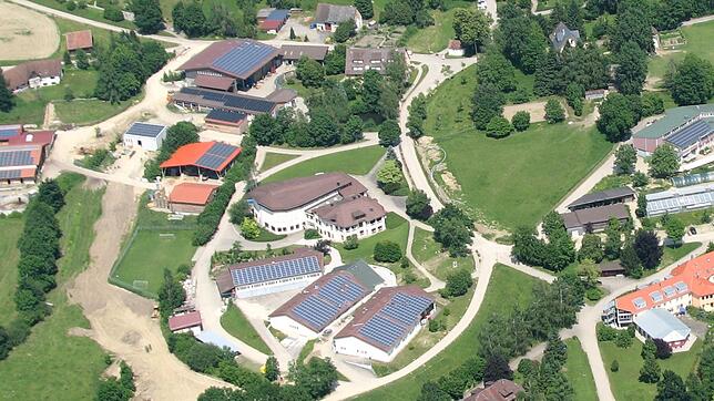Der Landkreis Sigmaringen hat mit der Energieagentur den Solaratlas als Plattform für Informationen über Solaranlagen auf dem eigenen ...