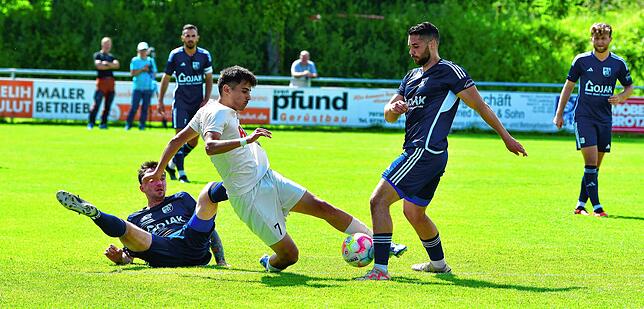 Bild 43: SV Blau-Weiß Murg besiegt den FC Erzingen mit 4:0 – und wir haben Bilder!