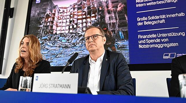 Bei einer Pressekonferenz im Februar äußerten sich die Verantwortlichen zu Vorwürfen, es werde zu wenig investiert. Auf dem Bild: Thelse ...