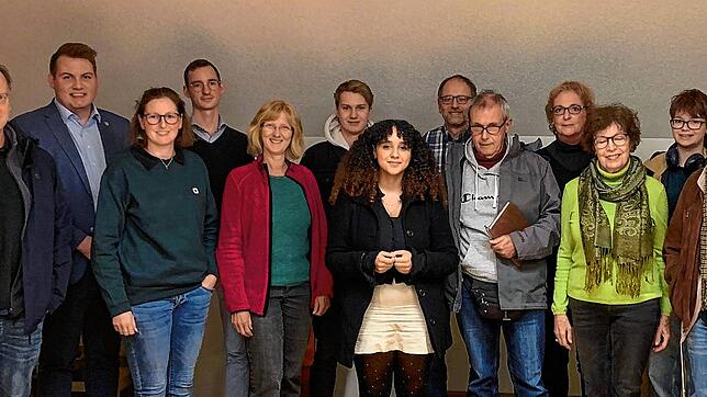 Bei der Grünen-Sitzung (von links): Mitglied Christoph Naumann, Landtagsabgeordneter Niklas Nüssle, die Kreisvorsitzenden Claudia Arnold ...