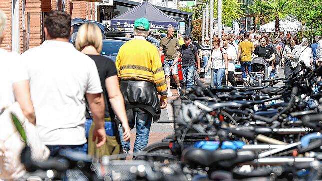 Gut besucht: Die Innenstadt war am verkaufsoffenen Sonntag stark bevölkert.