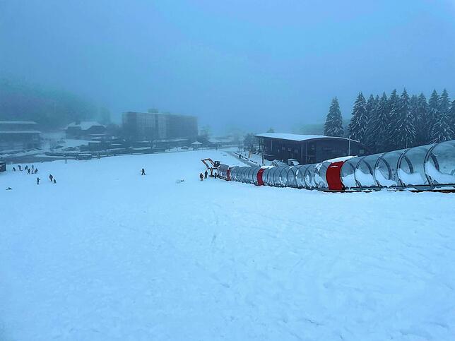 Auch am Feldberg lag am Sonntagnachmittag Schnee.