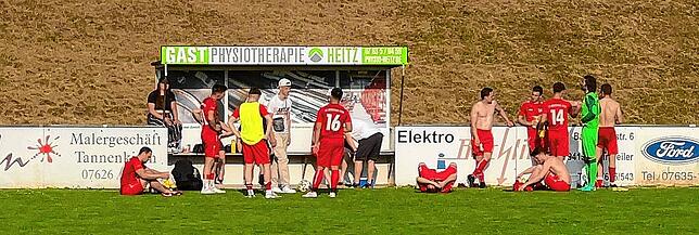 Bild 1: SV Jestetten unterliegt mit 2:7 beim VfR Bad Bellingen &ndash; und wir haben Bilder!