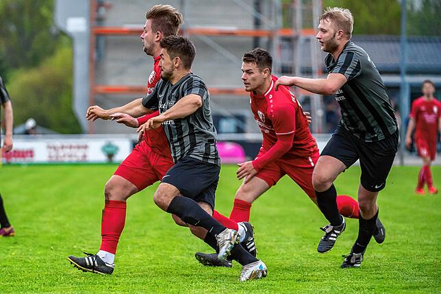 Bild 7: FC Schlüchttal gewinnt Top-Spiel bei der SG Höchenschwand/Häusern mit 3:0 &ndash; und wir haben Bilder!