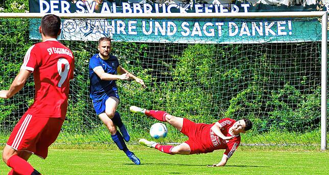 Bild 12: SV Albbruck besiegt den SV Eggingen mit 3:2 – und wir haben Fotos!