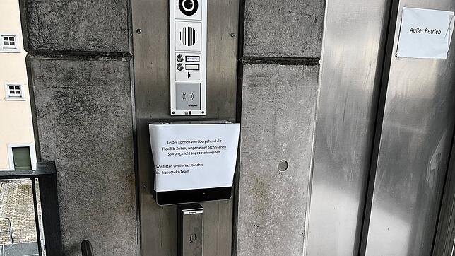 Der Defekt am Aufzug am Waldshuter Kornhaus wird derzeit behoben. Daher kann die Flexi-Bib aktuell nicht genutzt werden.