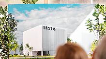 Auch im Ausland entstehen Jobs: Darstellung eines neuen Testo-Produktionswerks in Portugal, das ab September 2025 mit 200 Mitarbeitern ...