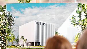 Auch im Ausland entstehen Jobs: Darstellung eines neuen Testo-Produktionswerks in Portugal, das ab September 2025 mit 200 Mitarbeitern ...