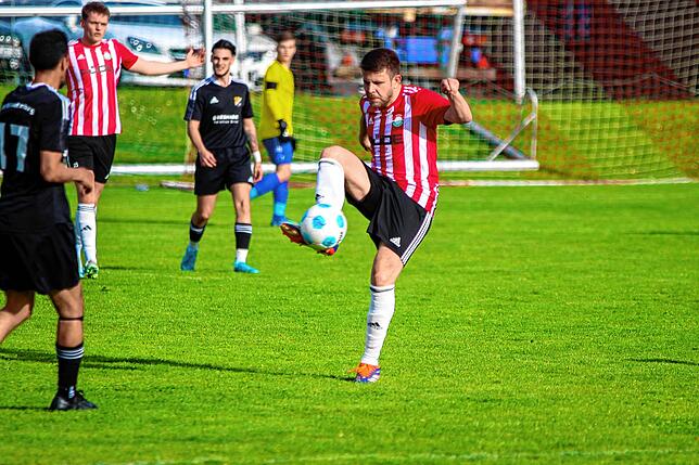 Bild 9: Spvgg. Andelsbach spielt 1:1 gegen SV 08 Laufenburg II – und wir haben Bilder!