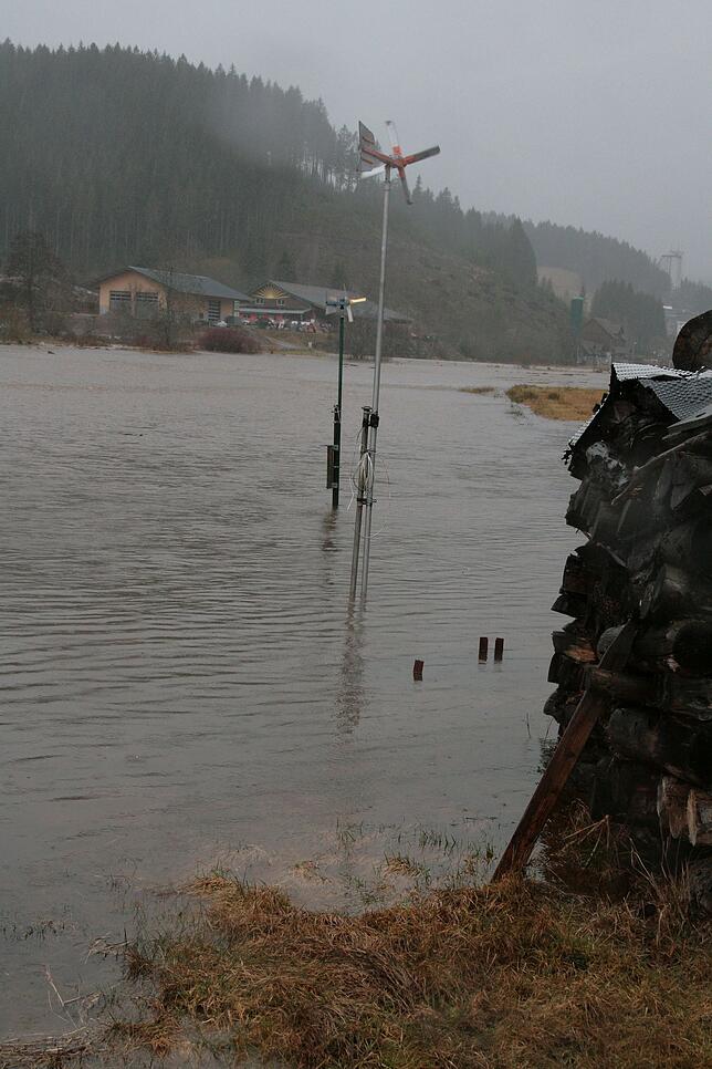 Land unter in Schönenbach.