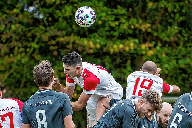 Bild 5: FC Hochrhein gewinnt gegen die SG Weilheim/Gurtweil mit 4:1 &ndash; und wir haben Bilder!