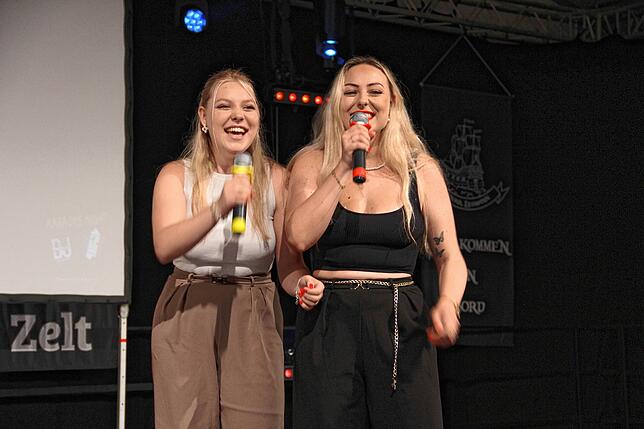 Bild 10: Die schönsten Bilder des Chilbi-Karaoke