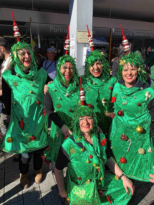 Auch Weihnachtsbäume gab es 2020 an der Hoorogen Mess&lsquo; zu sehen.