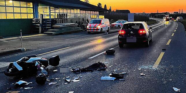 Beim Verkehrsunfall in Güttingen wurde am 22. März ein Rollerfahrer schwer verletzt.