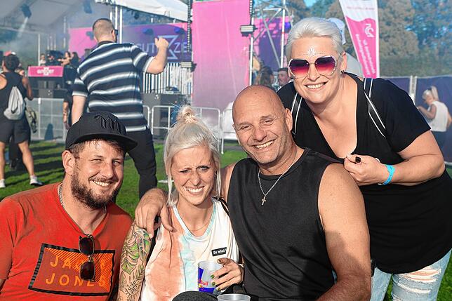 Bild 11: Konstanz: Elektro-Festival am See: Tausende singen, tanzen und feiern auf dem Gute-Zeit-Festival