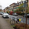 So sieht&lsquo;s im Moment aus: Die Parkflächen werden &ndash; so wie hier im Paradies &ndash; von Autos besetzt, der Platz für ...