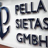 Die Hamburger Werft Pella Sietas gilt als Deutschlands älteste noch bestehende Werft. Sie wurde 1635 erstmals urkundlich erwähnt. Bis ...