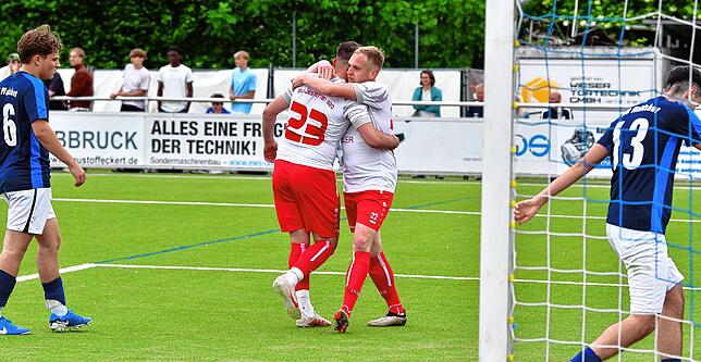 Bild 13: SV Jestetten siegt spät mit 2:1 beim VfB Waldshut – und wir haben Fotos!