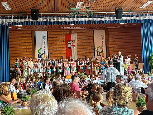 Bild 23: Buntes Programm und ausgelassene Stimmung in Orsingen-Nenzingen