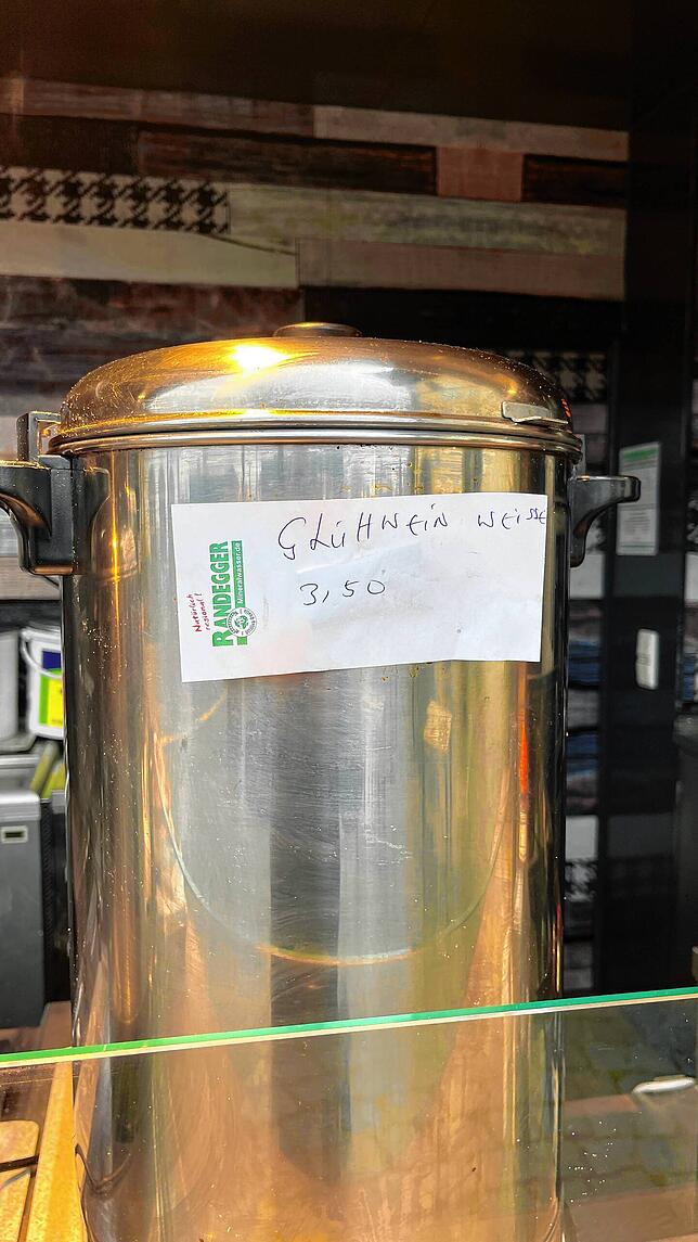 Bild 8: Wo gibt's den günstigsten Glühwein?