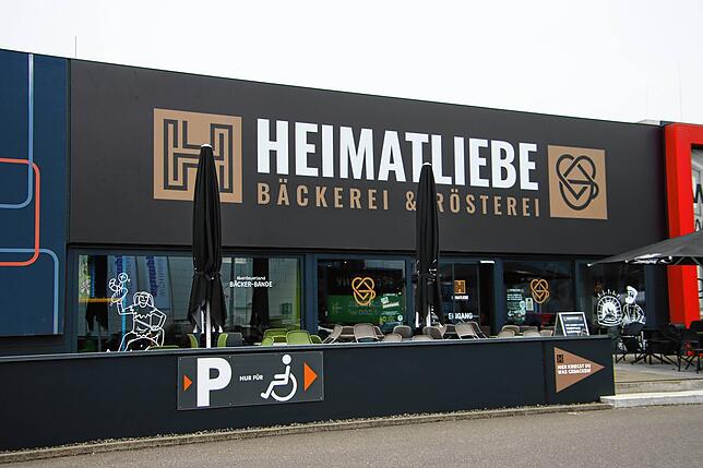 Die neue Filiale der Bäckerei Heimatliebe in der Radolfzeller Straße hat am 26. Dezember von 6.30 bis 17 Uhr offen.