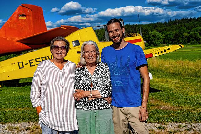 Sibylle Steinert (links), Margot Pflumm und Florian Licciardello