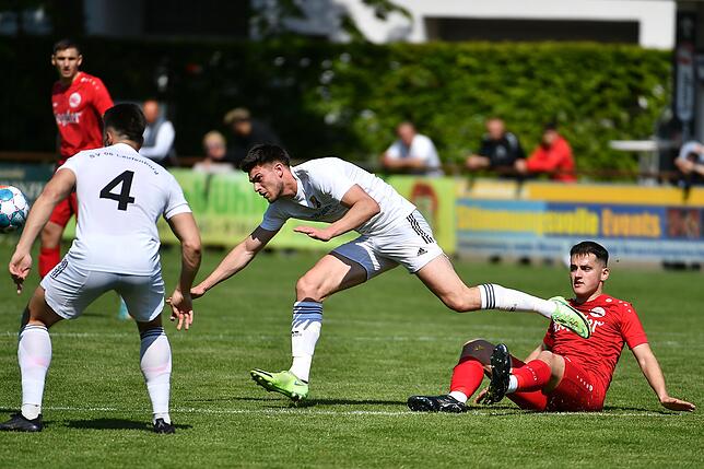 Bild 32: SV 08 Laufenburg unterliegt mit 1:3 bei der Reserve des Bahlinger SC &ndash; und wir haben Bilder!