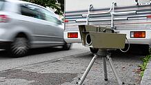 Hier ist Tempo 30: In der Fritz-Arnold-Straße setzt die Stadt Konstanz aktuell auf einen mobilen Blitzer. Dafür muss allerdings ständig ...