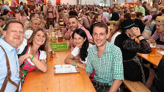 Bild 23: Wie der Abend beim Deutsch-Schweizer Oktoberfest verlief