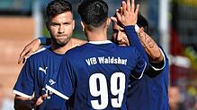 Bild : VfB Waldshut feiert späten 3:2-Sieg bei Bosporus FC Friedlingen &ndash; und wir haben Bilder!