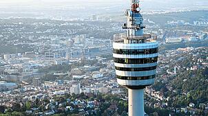 Der Stuttgarter Fernsehturm muss wegen Rissen saniert werden.