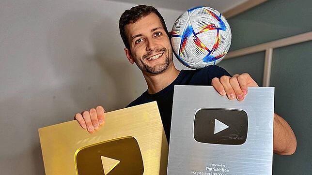 Erst Silber dann Gold: Das Videonetzwerk Youtube zeichnet Patrick Bäurer für 100.000 und für eine Million Abonnenten aus &ndash; alles ...